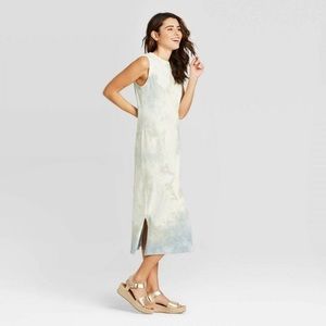 Midi- Length Sleeveless Dress